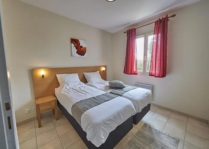 In Near Dordogne River Дом отдыха Lanzac