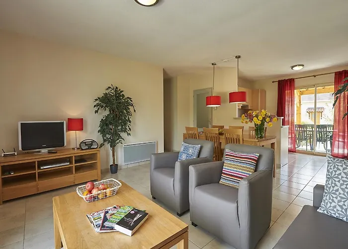 In Near Dordogne River Дом отдыха Lanzac